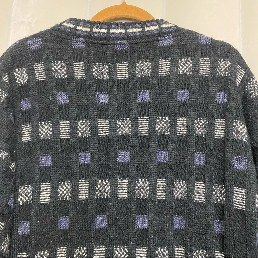 Vintage Daniel Hechter Men’s Sweater Paris France Mohair 3D Textured Knit 1990s